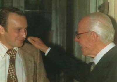 Dr. Tomas Pablo Paschero Y El Dr. Marcelo Candegabe 1980